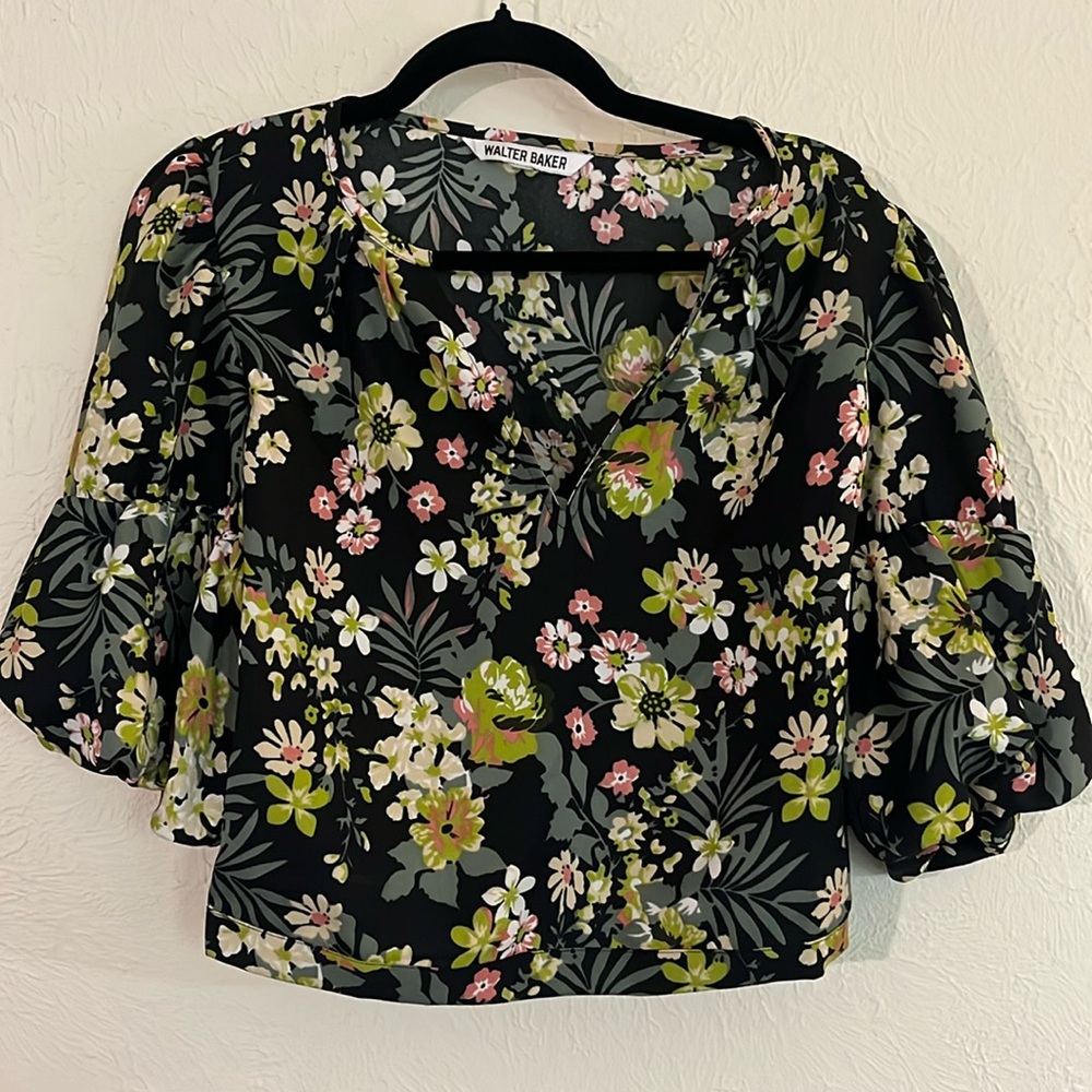Walter Baker Libby cropped blouse- size unknown see measurements